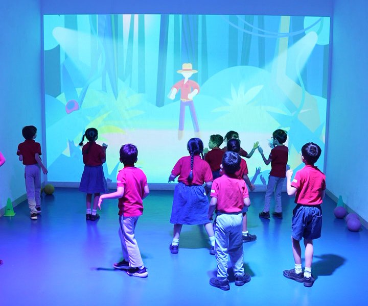 LÜ Interactive Playground
